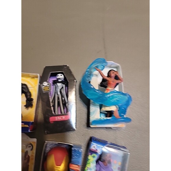 Zuru Mini Brands Lot Disney Princess Toys Iron man Venom etc.. 2" - Picture 7 of 11